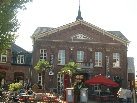 Venlo-Blerick : Antoniusplein, ehem. Rathaus